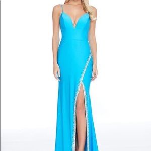 Beautiful Teal Blue stretch jersey gown. Worn once for nationals.
